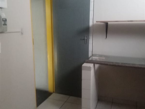 Studio Apartment To Rent In Pretoria Central RR4288700 Private Property