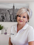 Mari Esterhuizen