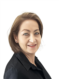Estelle van Den Berg