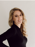 Jamie Lee van Den Heever