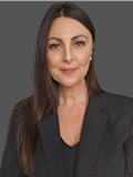 Candice Bedser