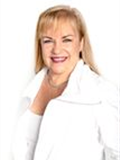 Nadine Matthee