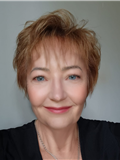 Chantal Hoole