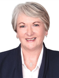 Dina van Dyk