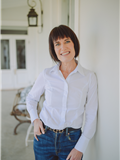 Yolande Naude