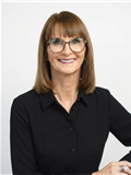 Madelein Oelofse