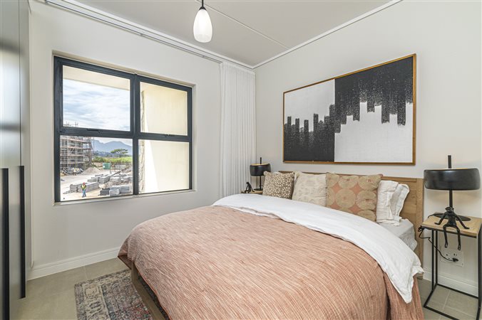 Image Number 9 for The Huntsman