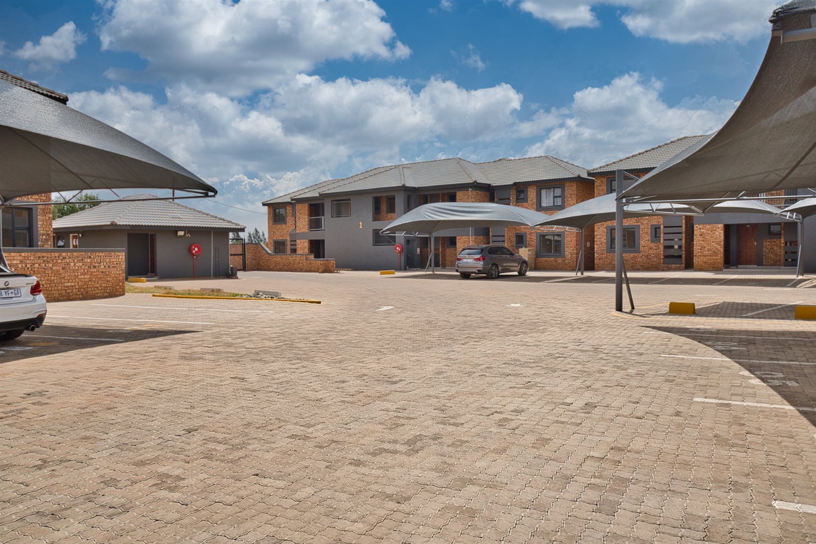 Image Number 2 for Clover Forest