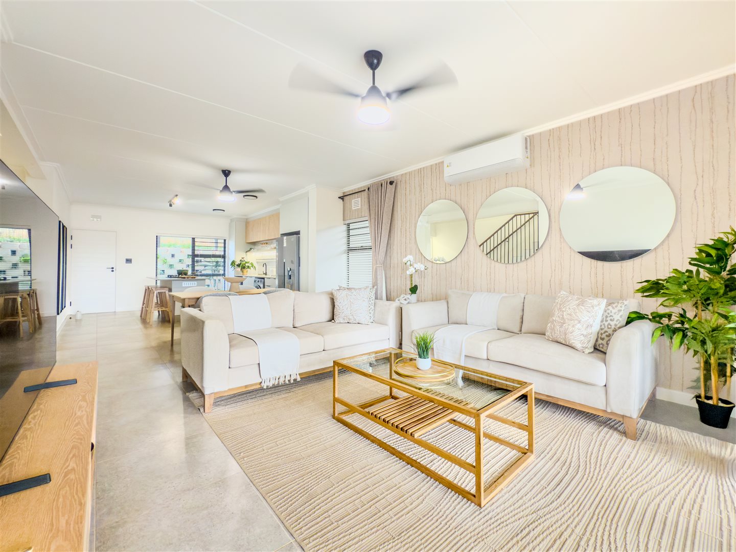 Image Number 1 for Woodlands Estate