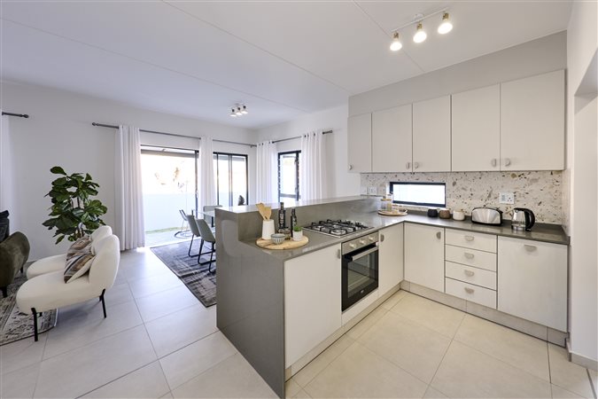 Image Number 6 for Maroela View Houses 