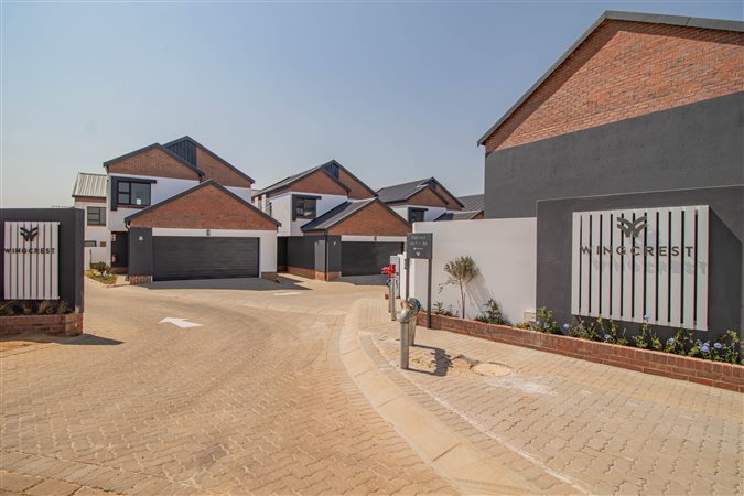 Image Number 1 for Wingcrest