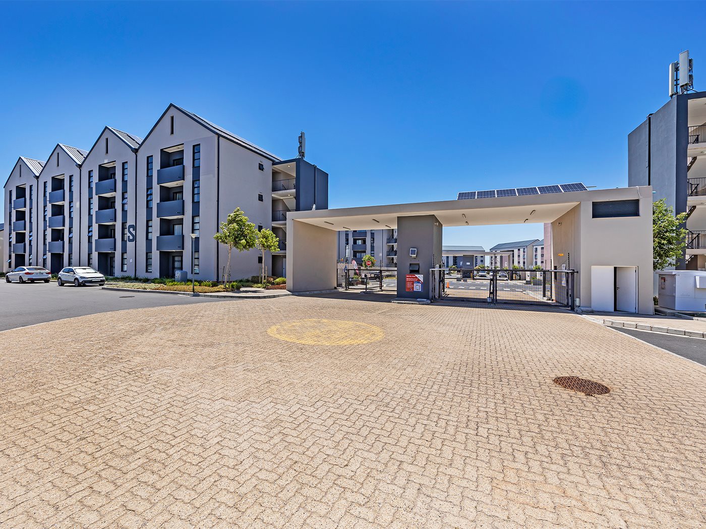 Image Number 1 for The Residence
