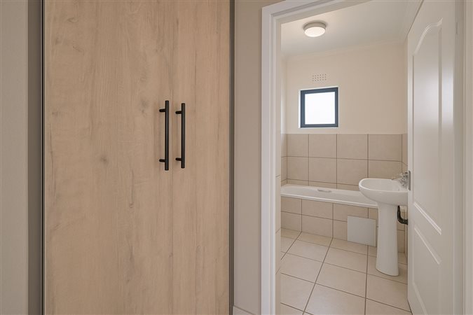 Image Number 5 for Clover Woodland