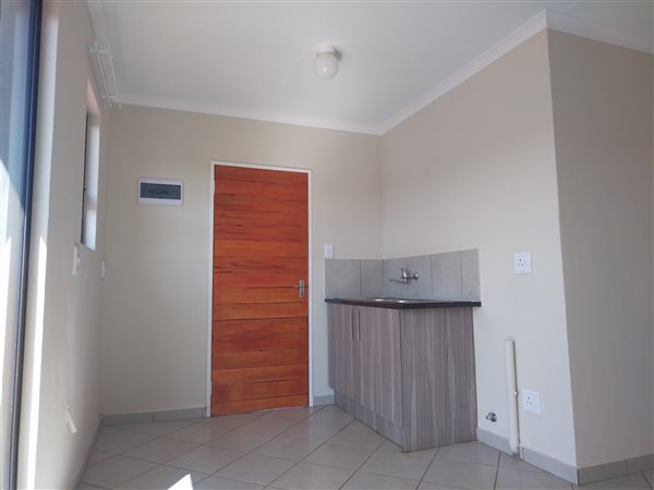 Image Number 4 for Windmill Park Ext 32