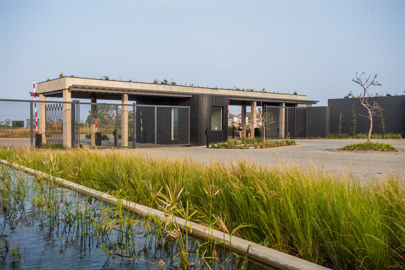 Image Number 3 for Highline