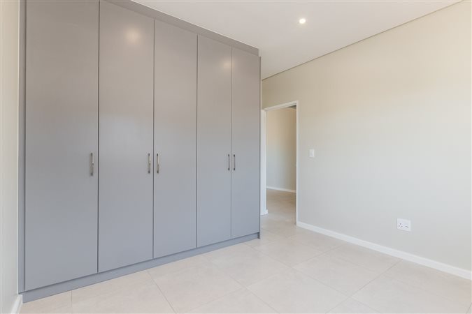 Image Number 6 for Silverstone Village