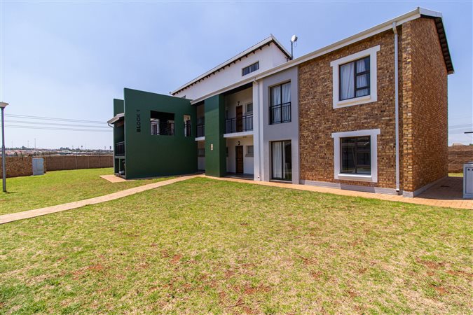 Image Number 1 for IDUBE LIFESTYLE VILLAGE