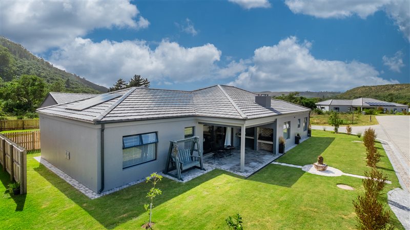 Image Number 8 for Lakeview Estate