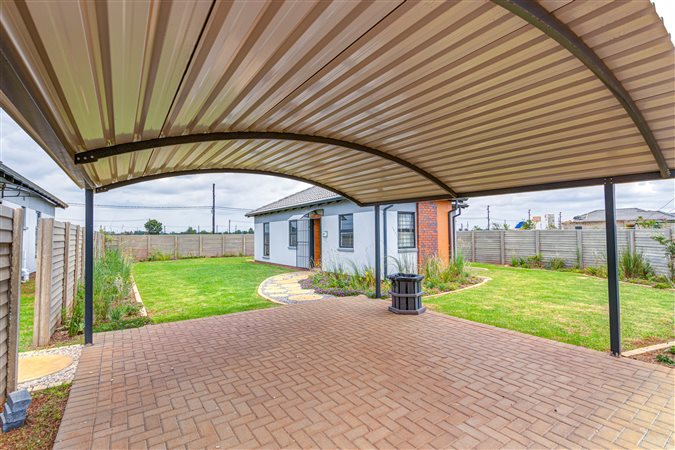 Image Number 5 for Emperors Security Estate