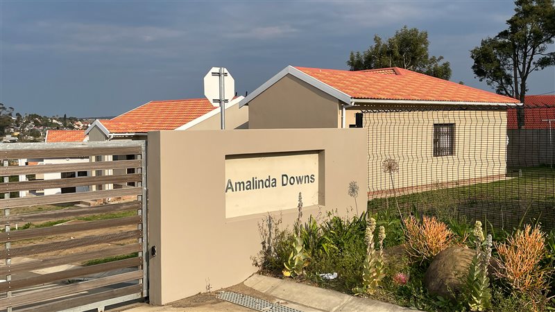 Image Number 1 for Amalinda Downs