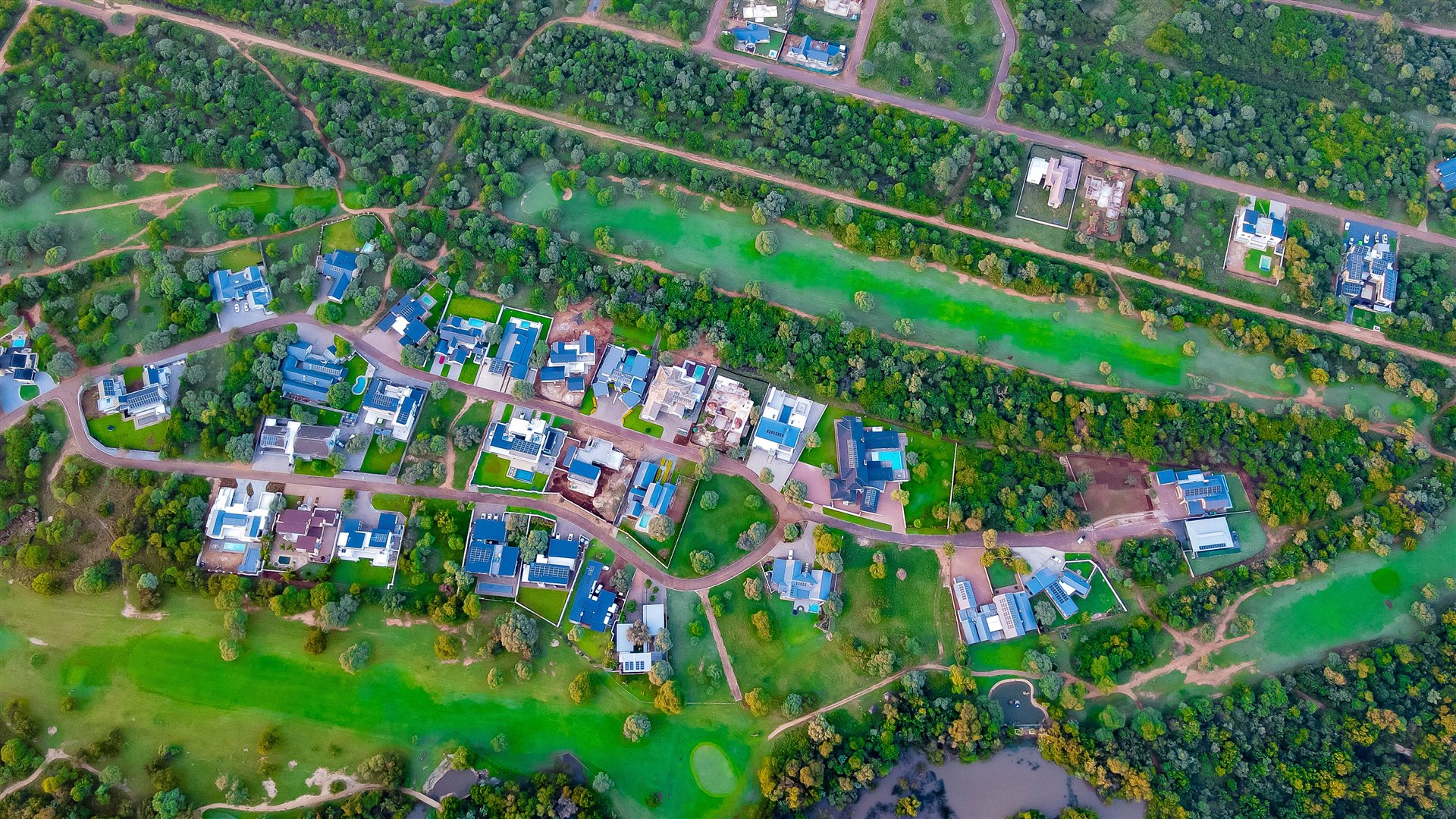 Image Number 2 for Thorny Bush Estate