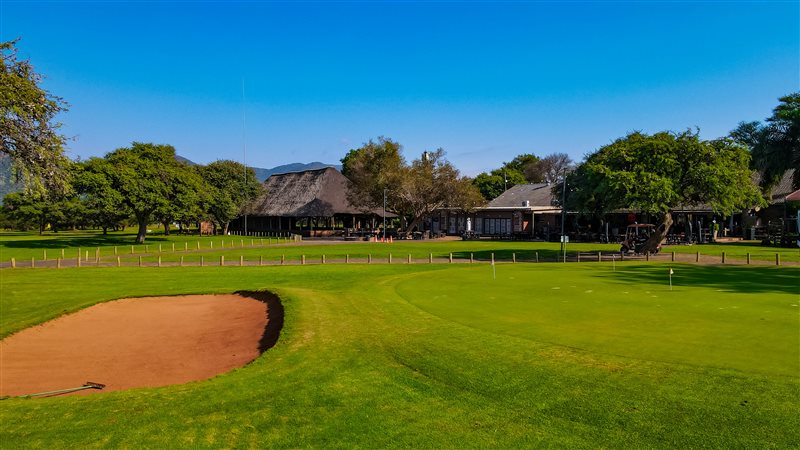 Image Number 8 for Thorny Bush Estate