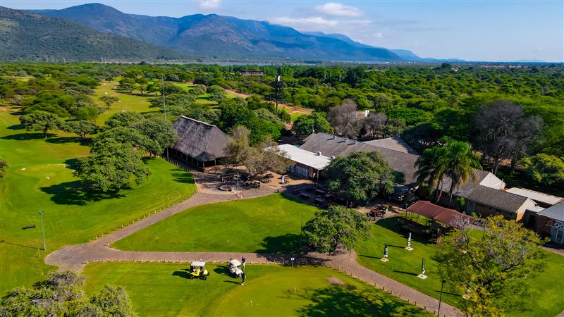 Image Number 9 for Thorny Bush Estate