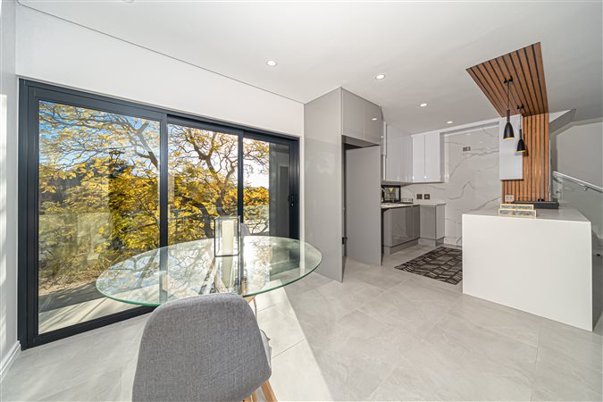 Image Number 9 for Sandhurst Ridge