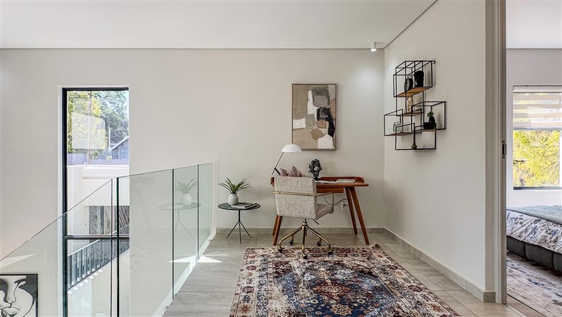 Image Number 8 for The Mandarin