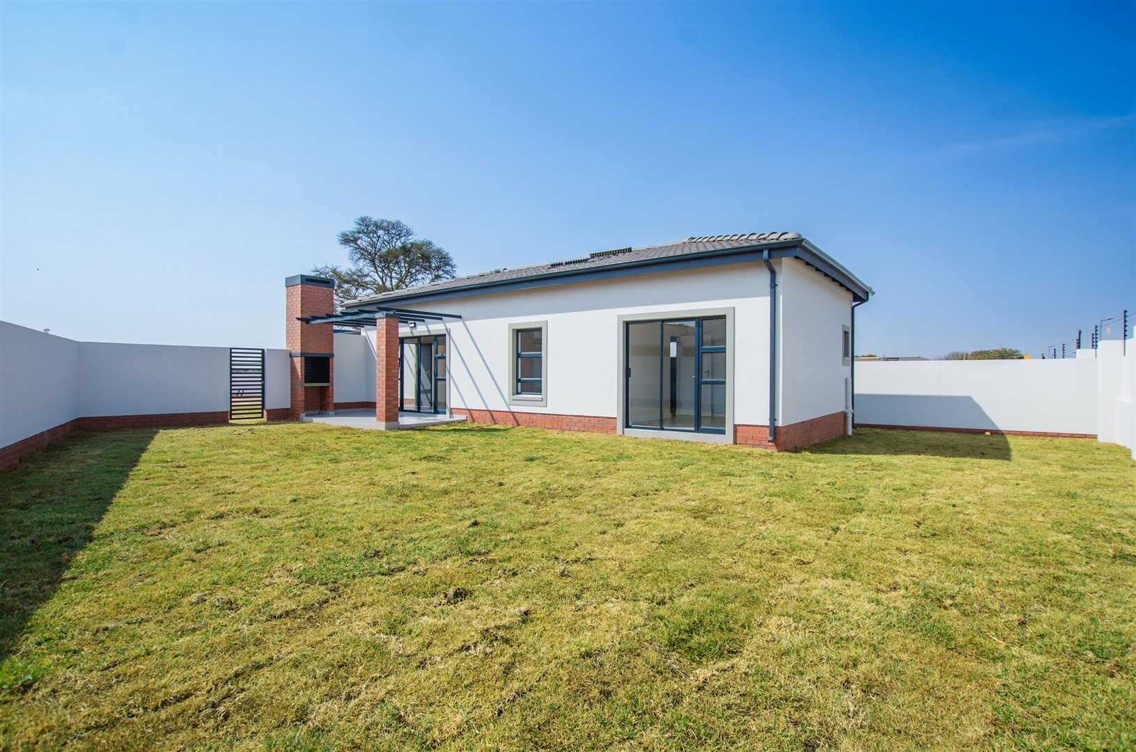 Image Number 3 for 33@View