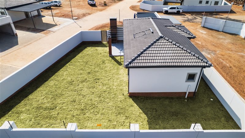 Image Number 5 for 33@View