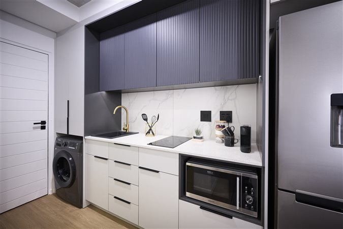 Image Number 7 for The Hive