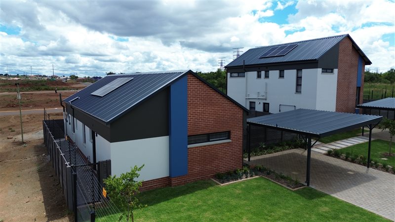 Image Number 1 for Kings Walk Estates