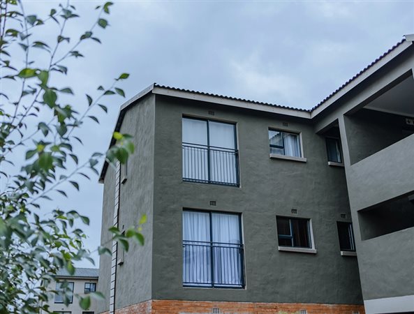 Image Number 4 for Green Leaf Estate