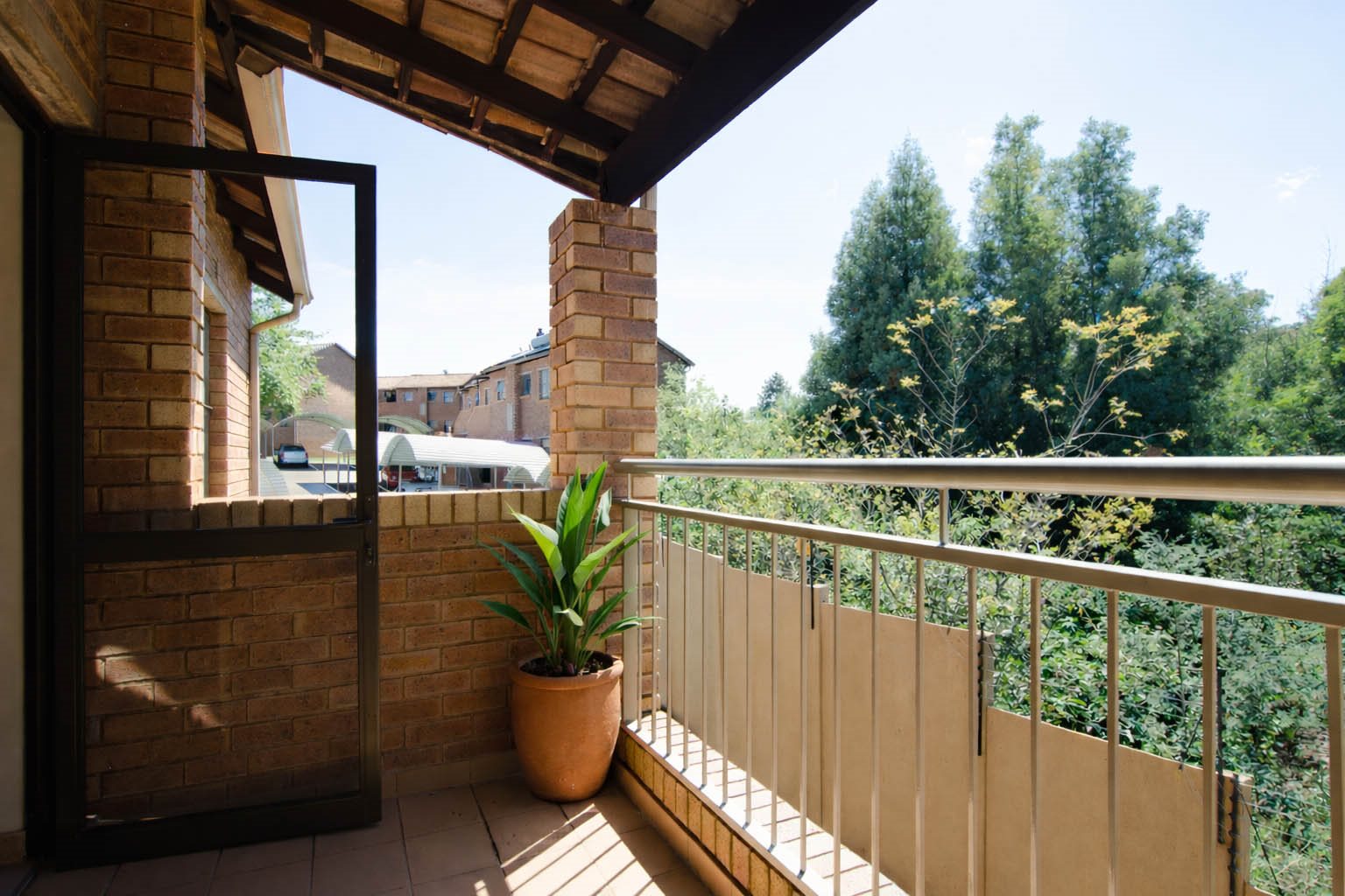 Image Number 2 for Southgate Ridge