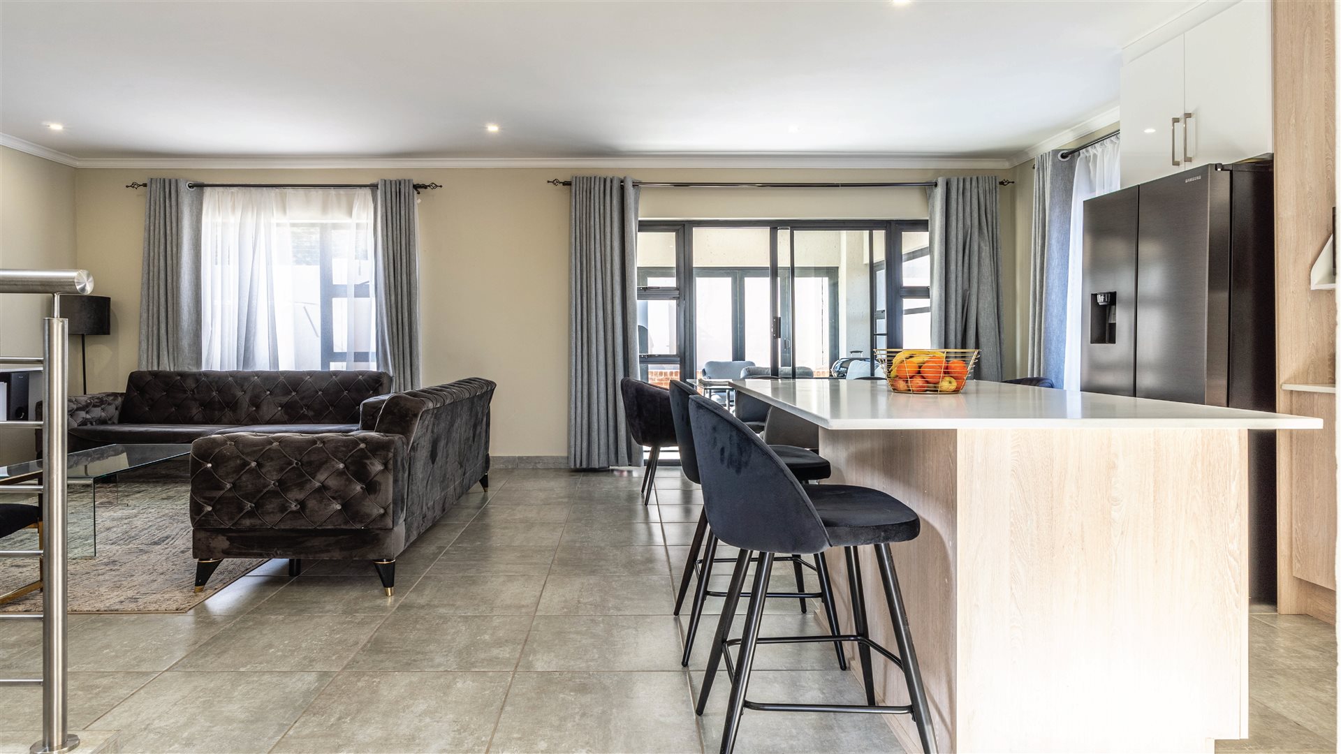 Image Number 3 for STAMFORD CLOSE
