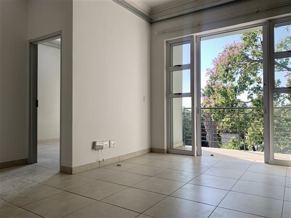 Image Number 8 for Maple Mews