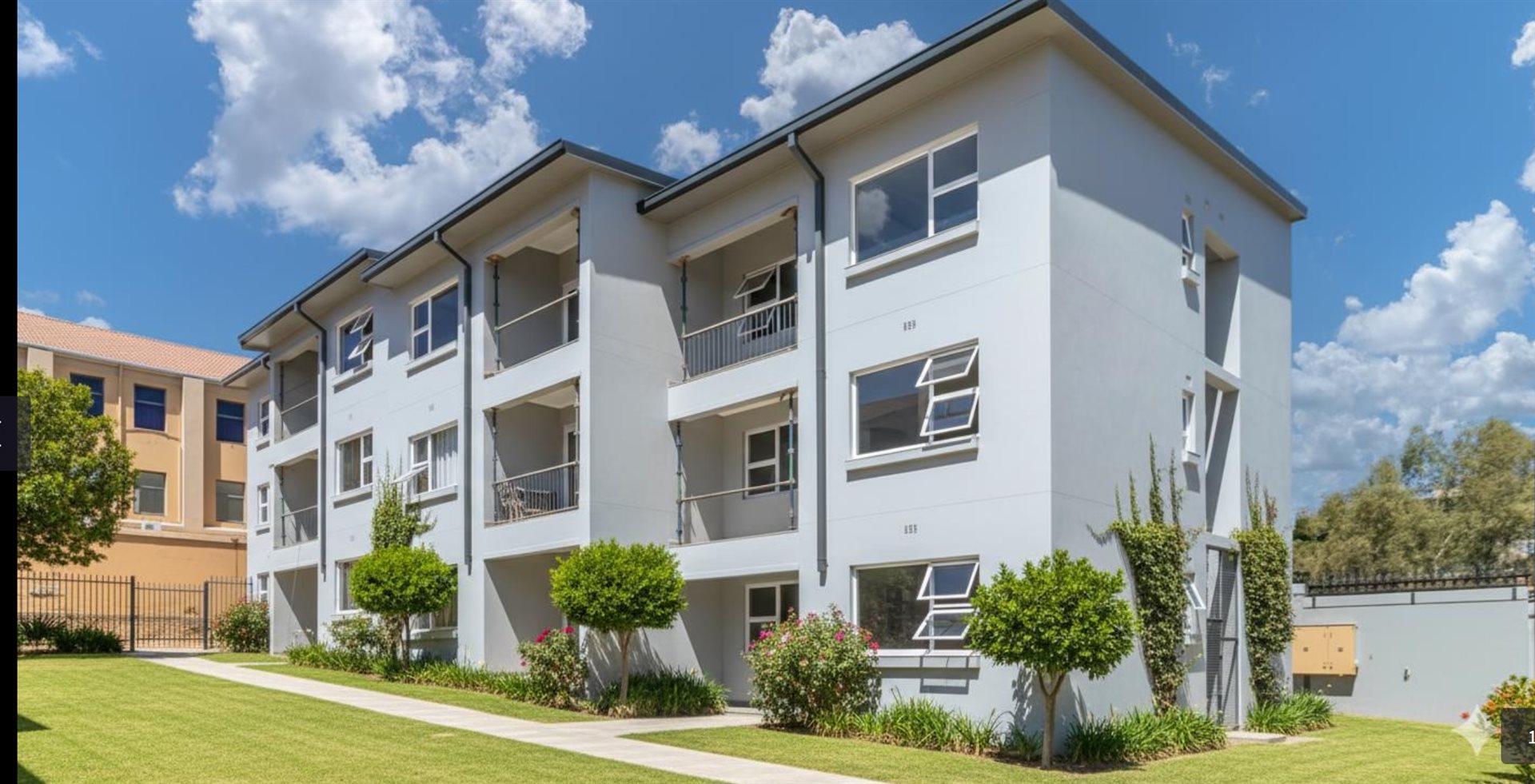 Image Number 1 for Palm Beach Villas