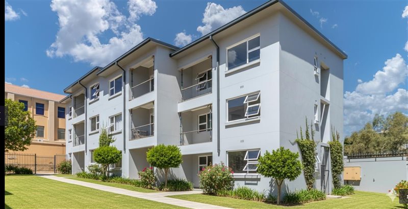 Image Number 1 for Palm Beach Villas