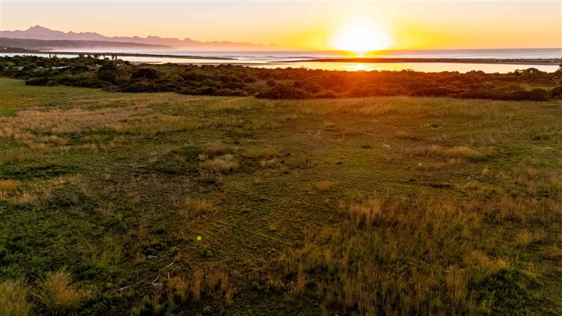 Image Number 7 for Plett Lagoon Estate