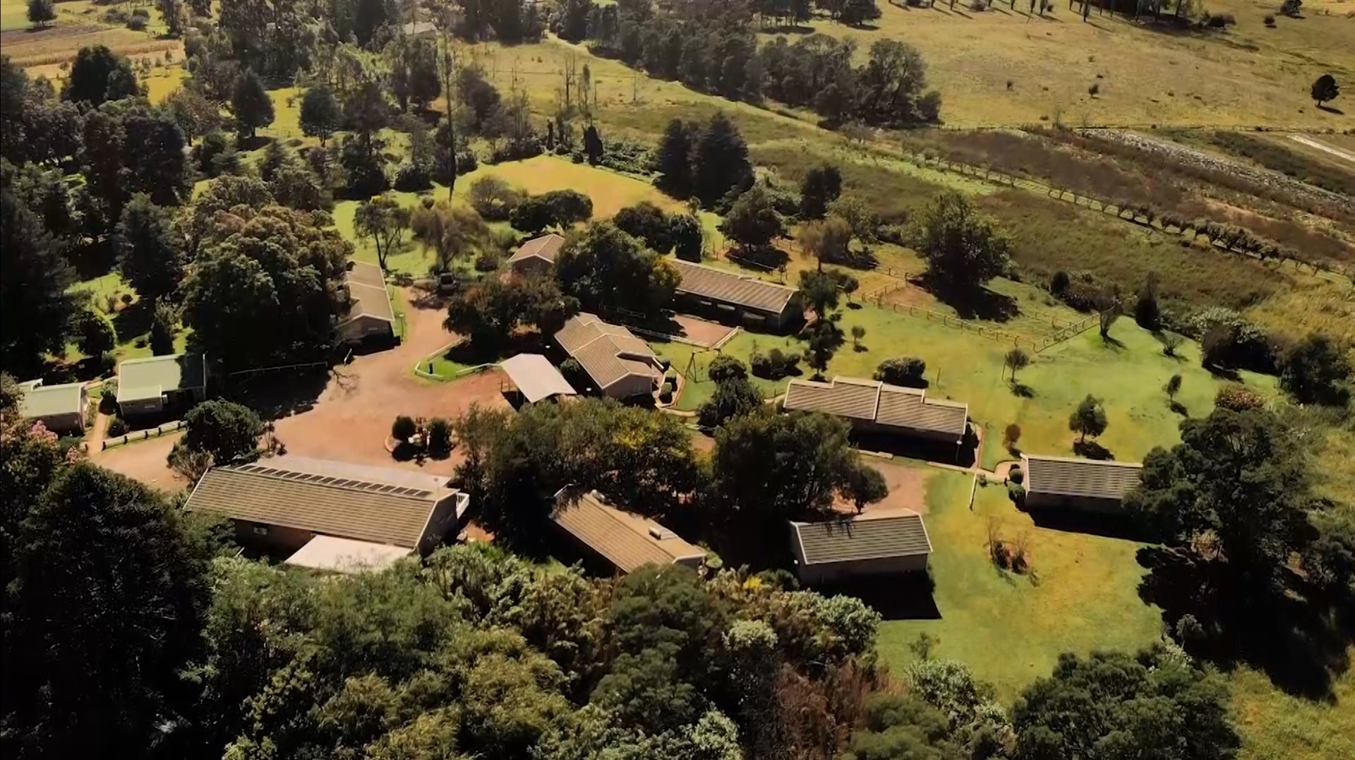 Image Number 1 for THE MANDERSON ESTATE