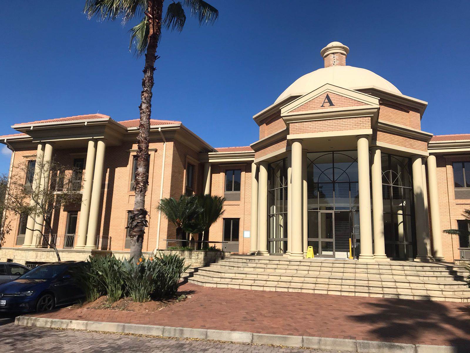 4790  m² Commercial space in Bryanston photo number 1