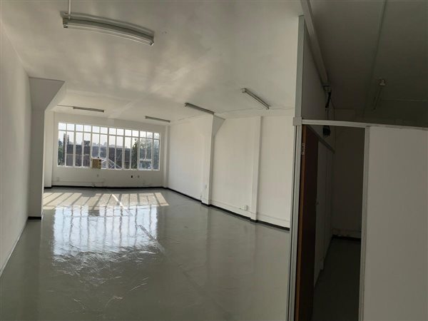 149  m² Office Space