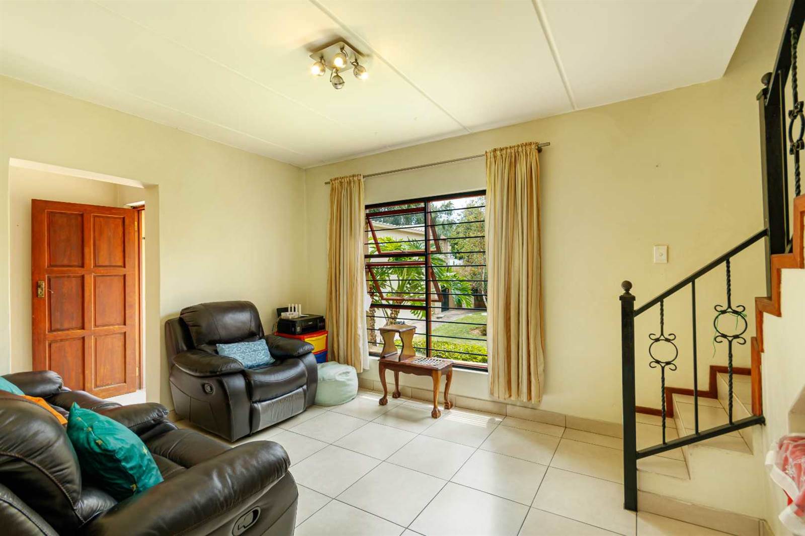 3 Bed Cluster in Douglasdale photo number 4