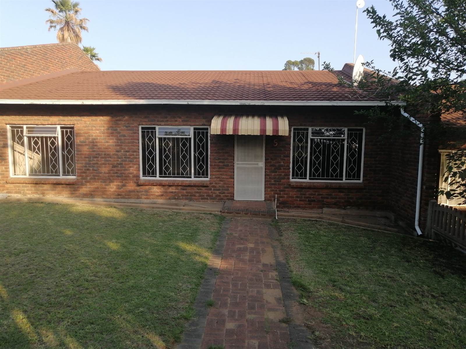 3 Bed Townhouse in Meyerville photo number 1