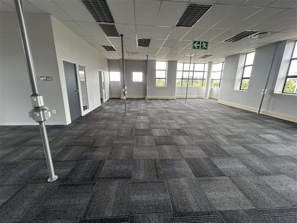 1154  m² Office Space in Highveld