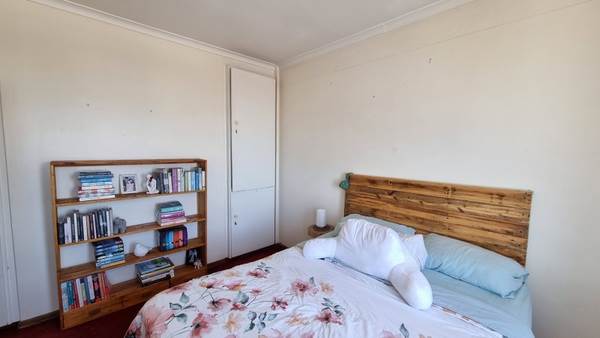 2 Bed Apartment in Port Elizabeth Central photo number 24