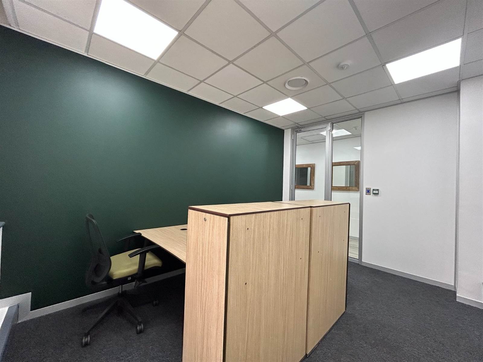 27  m² Office Space in Sandown photo number 4