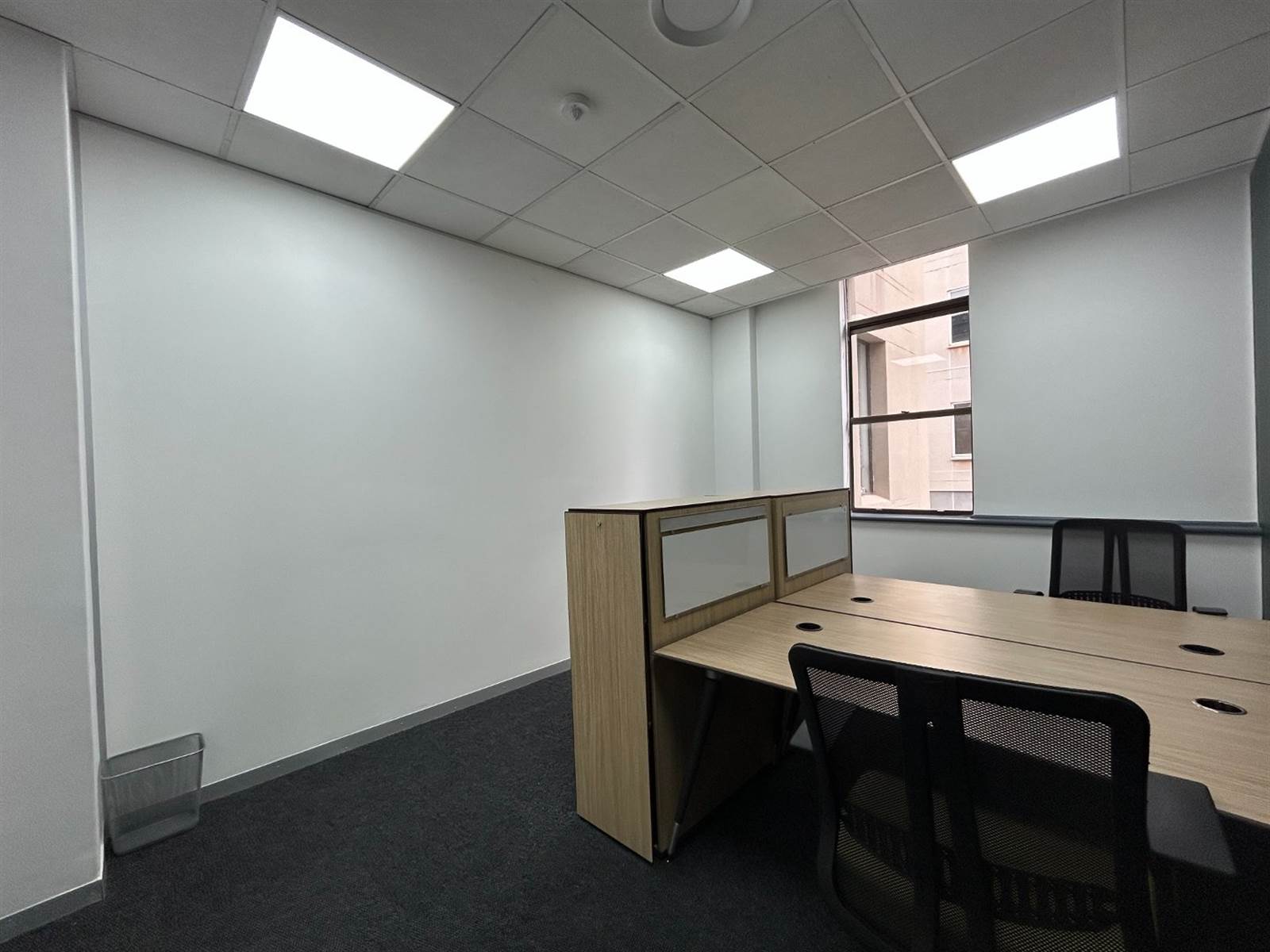 27  m² Office Space in Sandown photo number 3