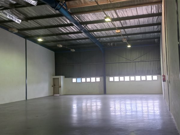 363  m² Industrial space